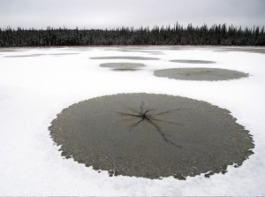 Photo by Tohru Saito.. A “lake star” that formed on a Fairbanks lake.